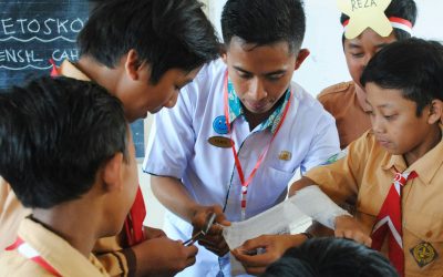 Peran Farmasis dalam Edukasi Masyarakat tentang Obat