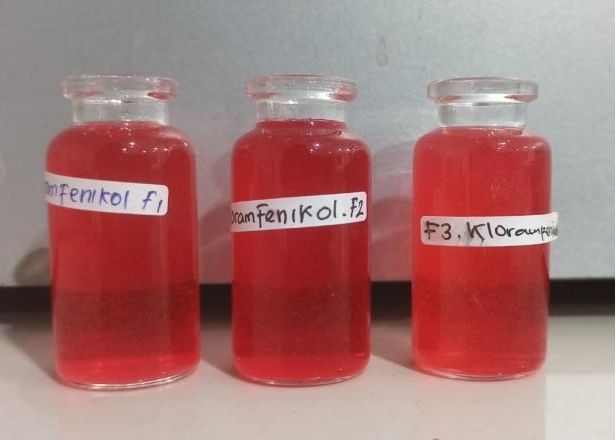 KEGIATAN PRAKTIKUM FORMULASI DI PROGRAM STUDI SARJANA FARMASI