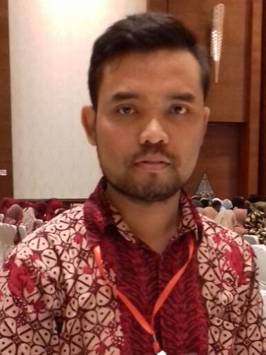Arif Munandar,S.Kom