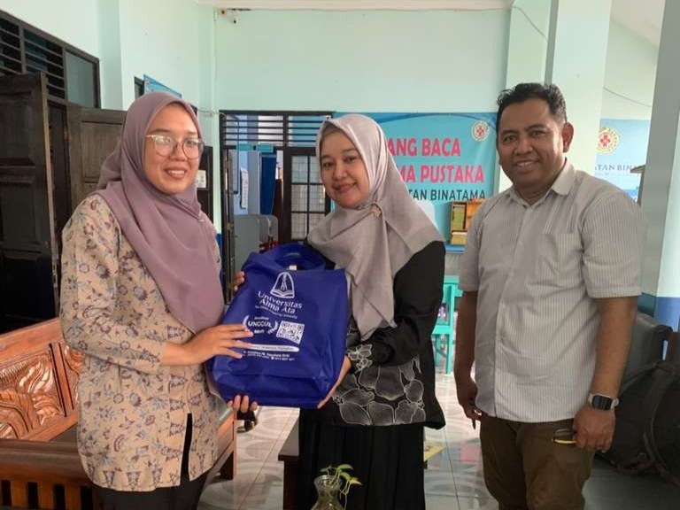 Untuk meningkatkan kolaborasi S1 Farmasi Alma Ata melakukan sister school dengan Sekolah Menengah Atas di Daerah DIY