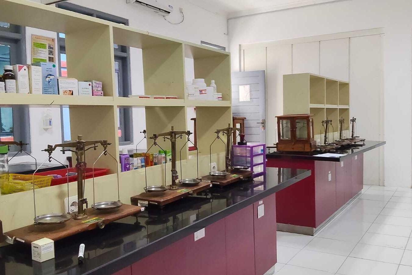 Farmasi-Sosial ruang-Antenatal-Care-ANC