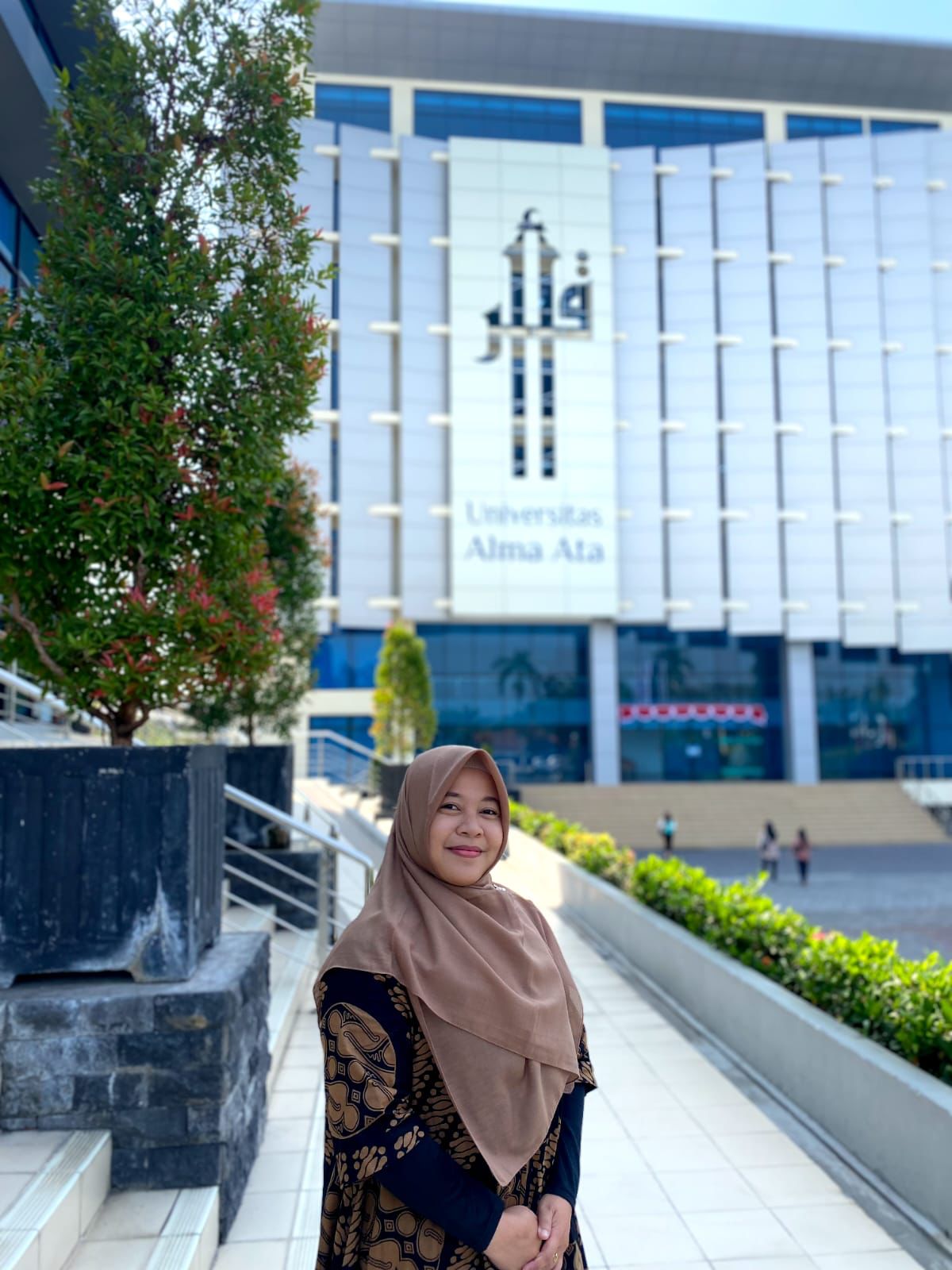 apt. Annisa Fatmawati, M.Farm.