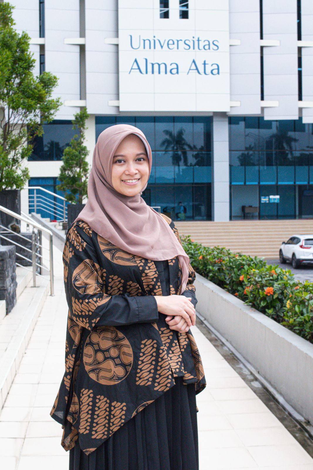 apt. Eva Nurinda, M.Sc